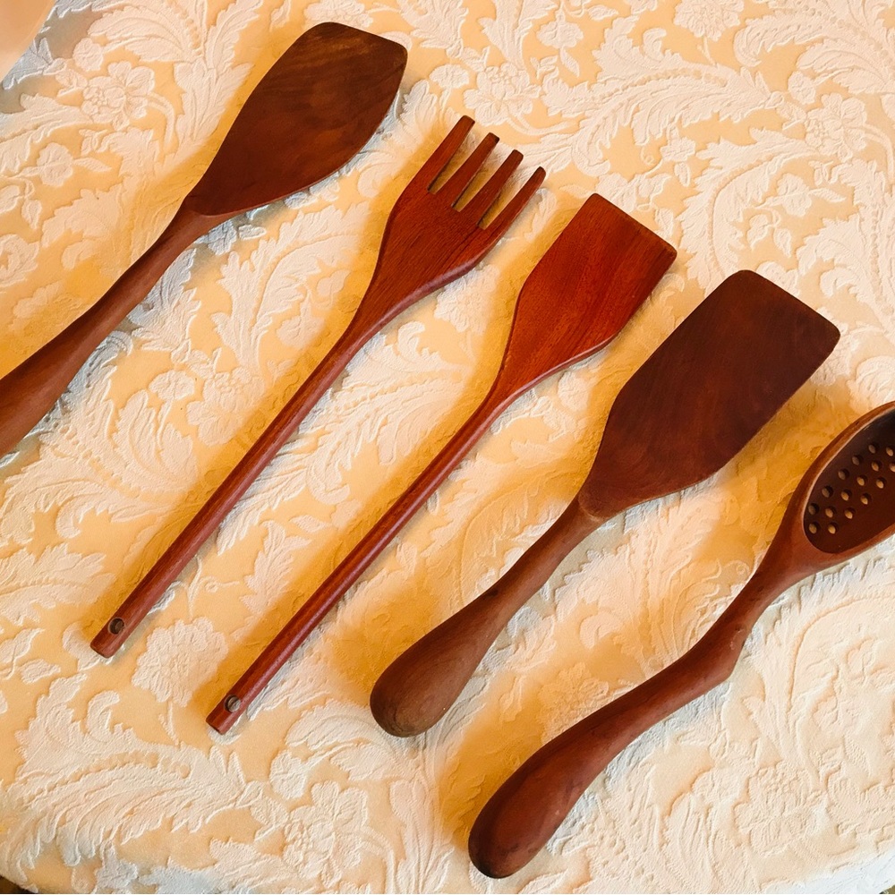 Lipper International Cherry Finish 13" Set of Five Servers